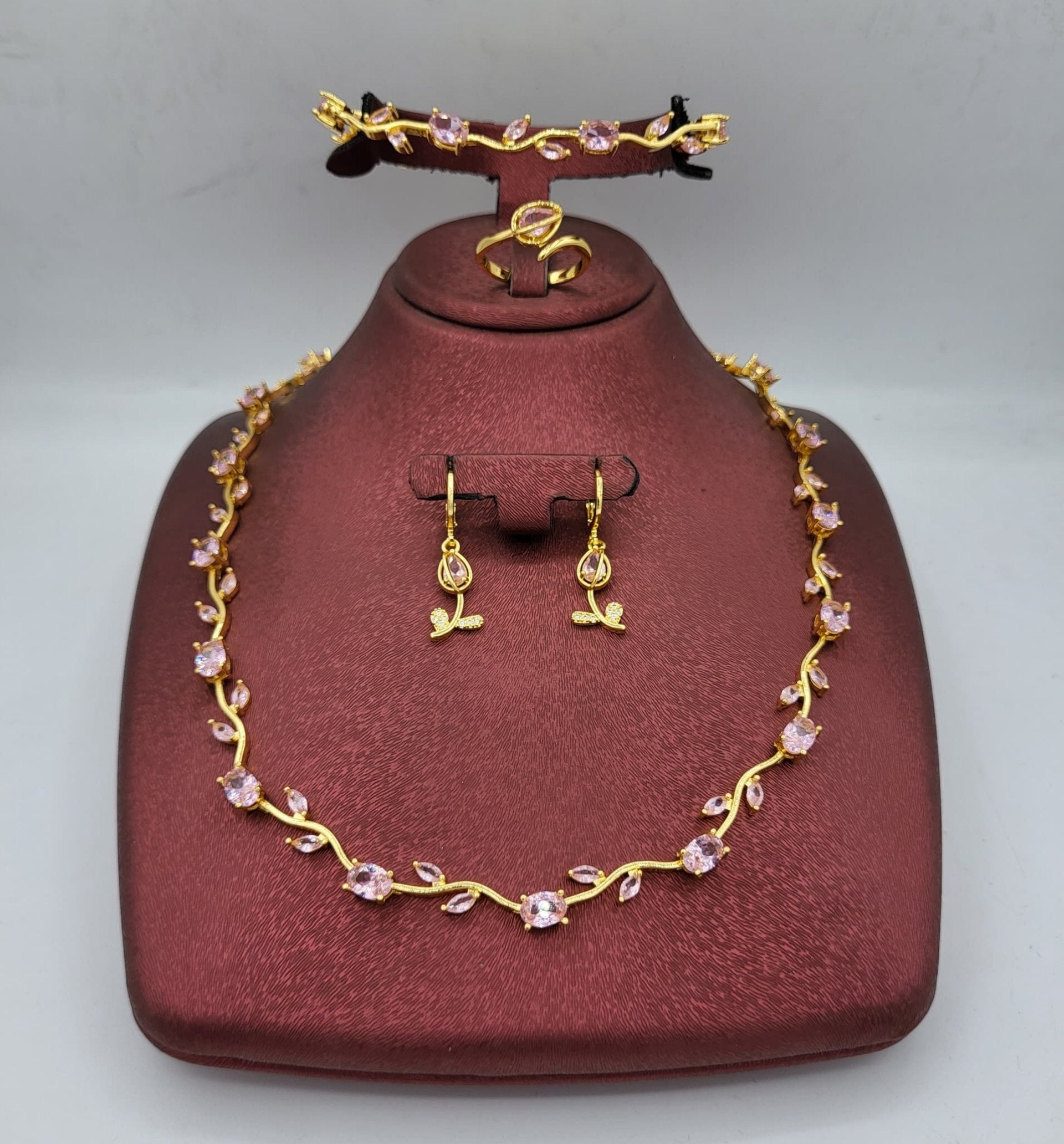 Parure tulipe 4 pièces acier inoxydable